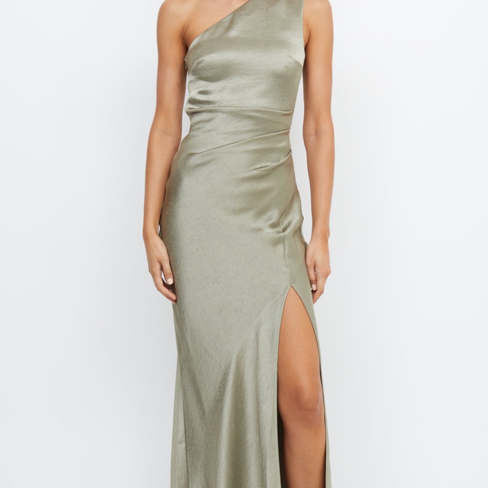 Bec + Bridge sage green  The Dreamer Asym Dress
New with tags…